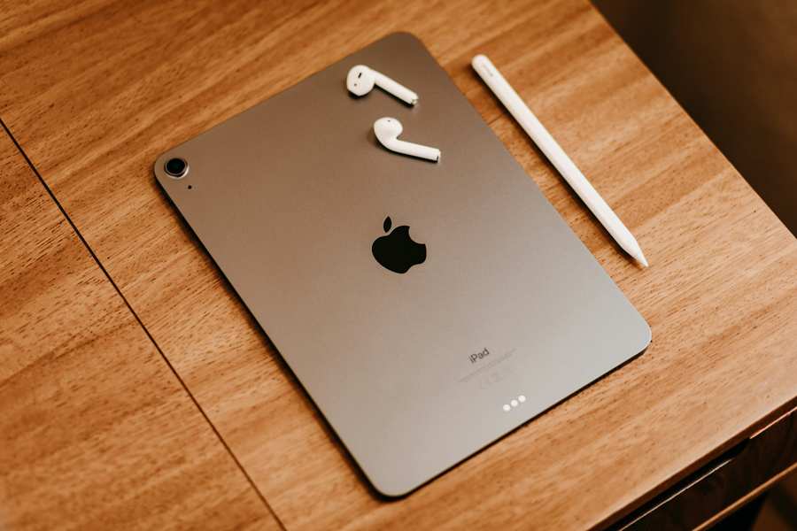 Top 4 Reasons to Buy a Refurbished iPad Pro Today Refurbished iPad Pro