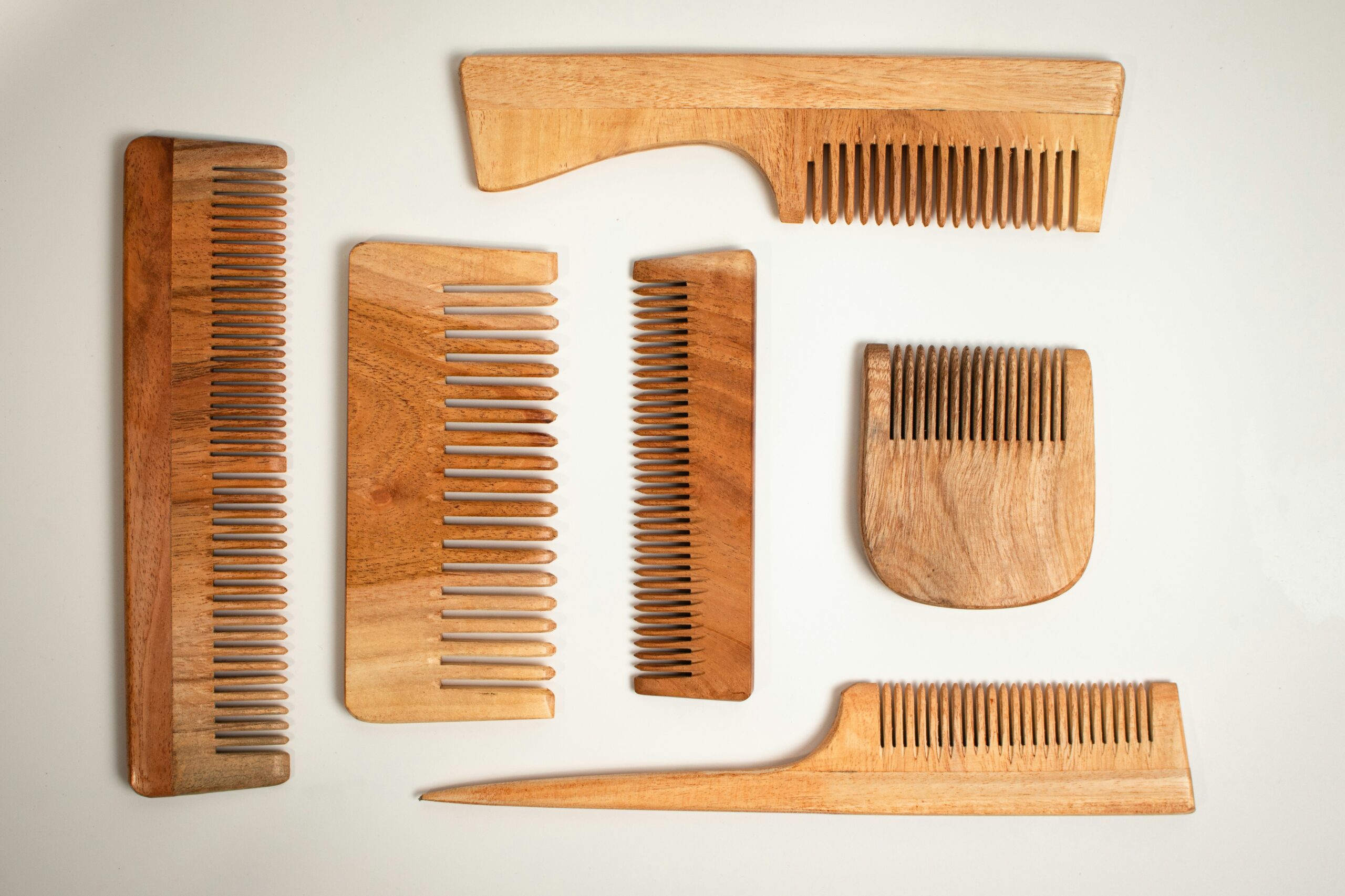 The Benefits of Using Wooden Combs for Hair Health