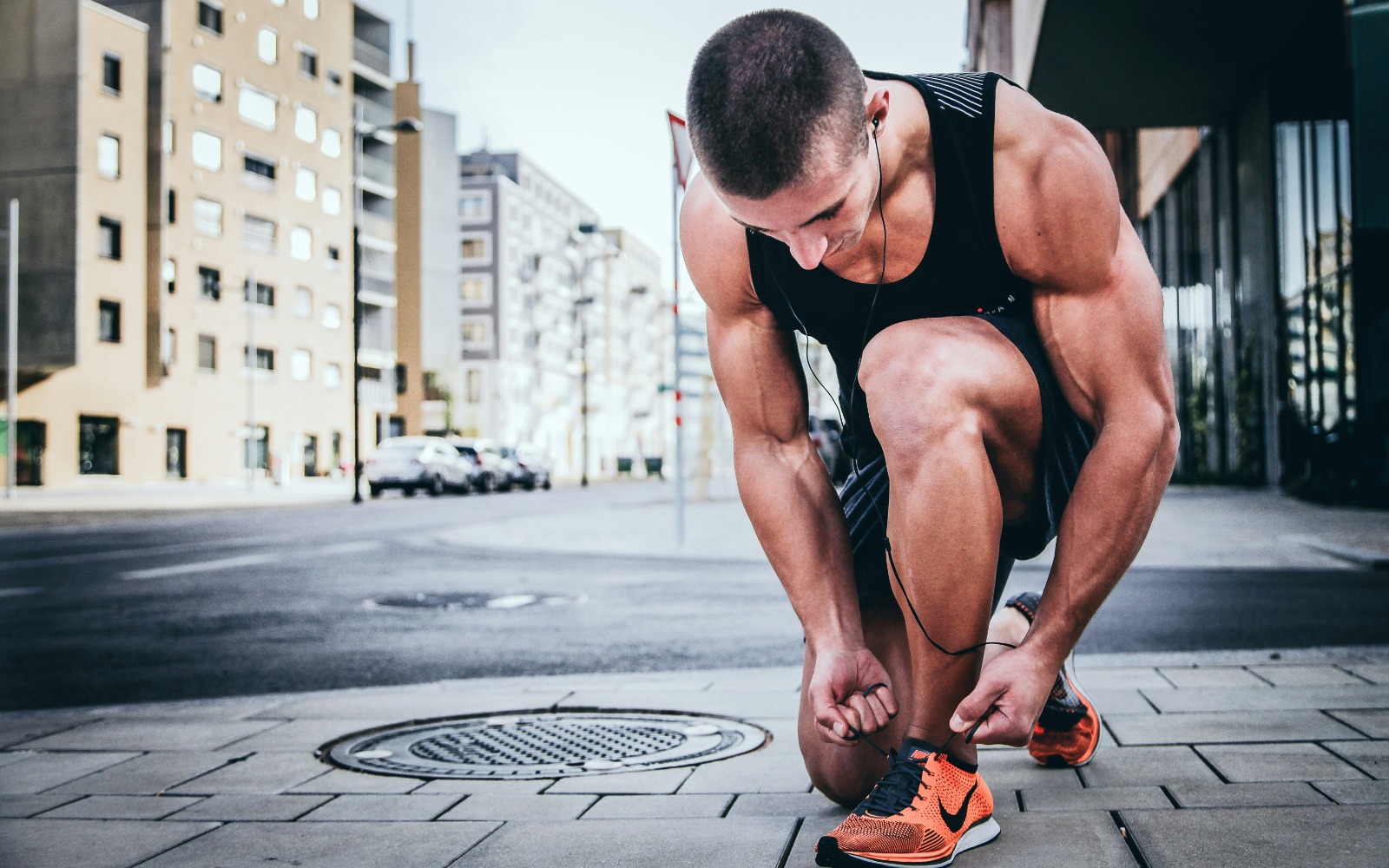 How Do Experienced Lifters Plan Their Cutting Phases?