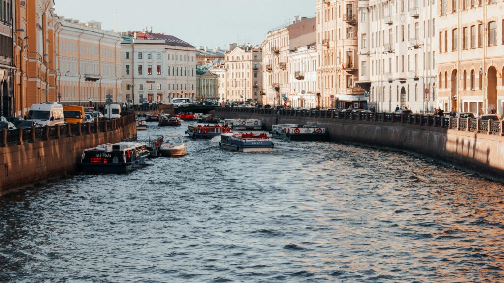Your Guide to the Most Popular City Tours Worldwide